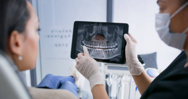 Licensed Tooth Extraction service in Winnetka, IL - Smile Center Dentistry